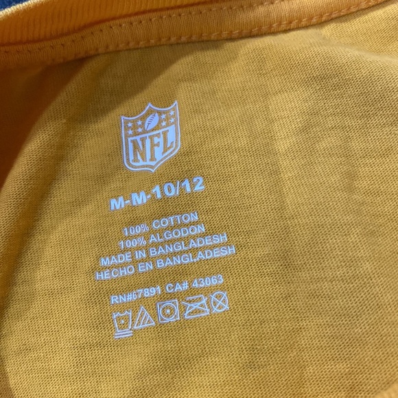 Redskins tshirt. Size M youth 10/12 - Picture 2 of 2